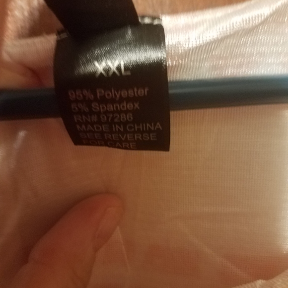 Dress - Picture 5 of 5